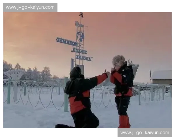 鹿特丹的优雅闪击PK杜廷赫姆的钢铁长城：精英VS格拉夫夏普，谁才是荷乙真正的霸主？